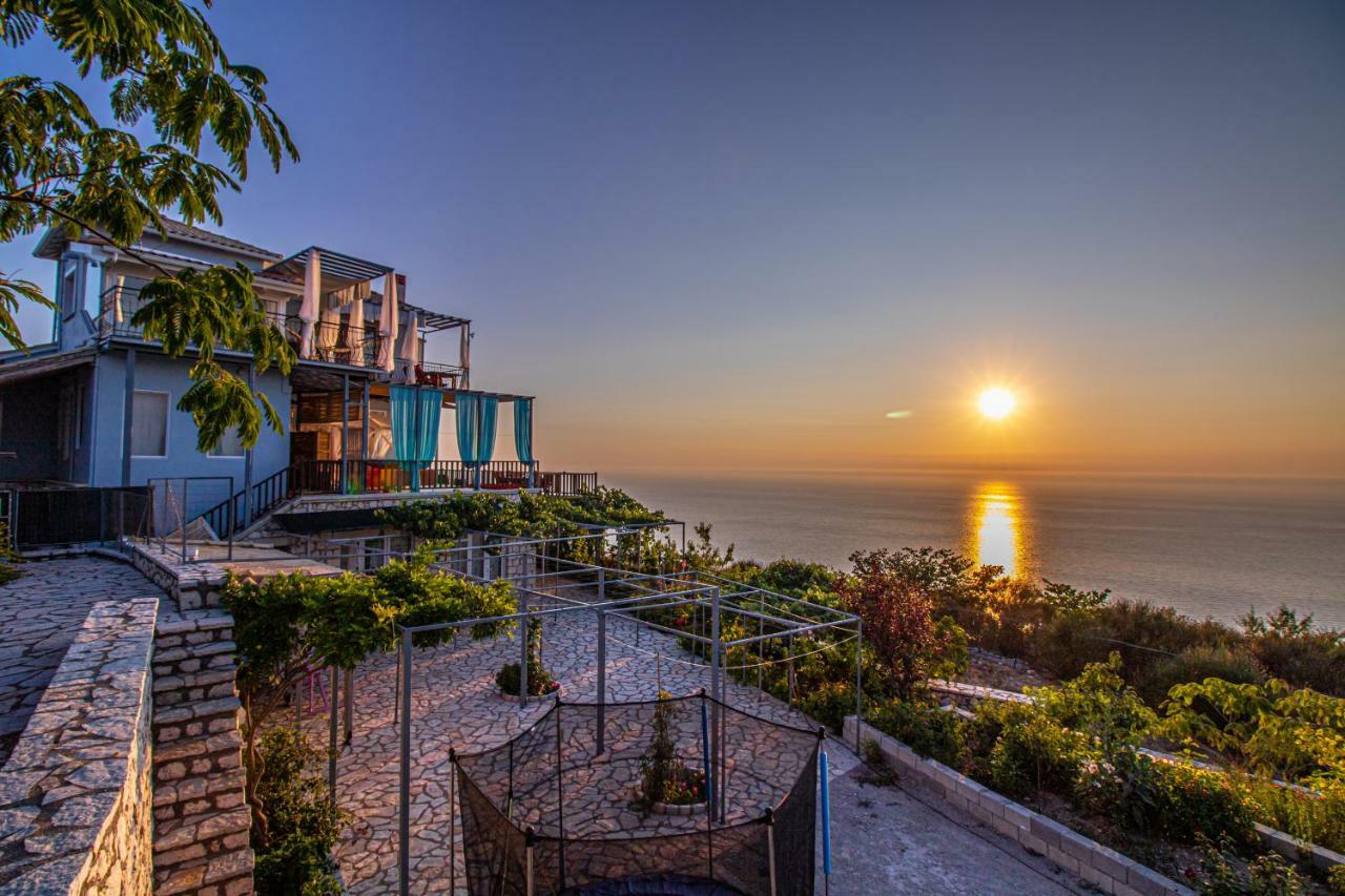 Villa Matula Kalamítsi エクステリア 写真